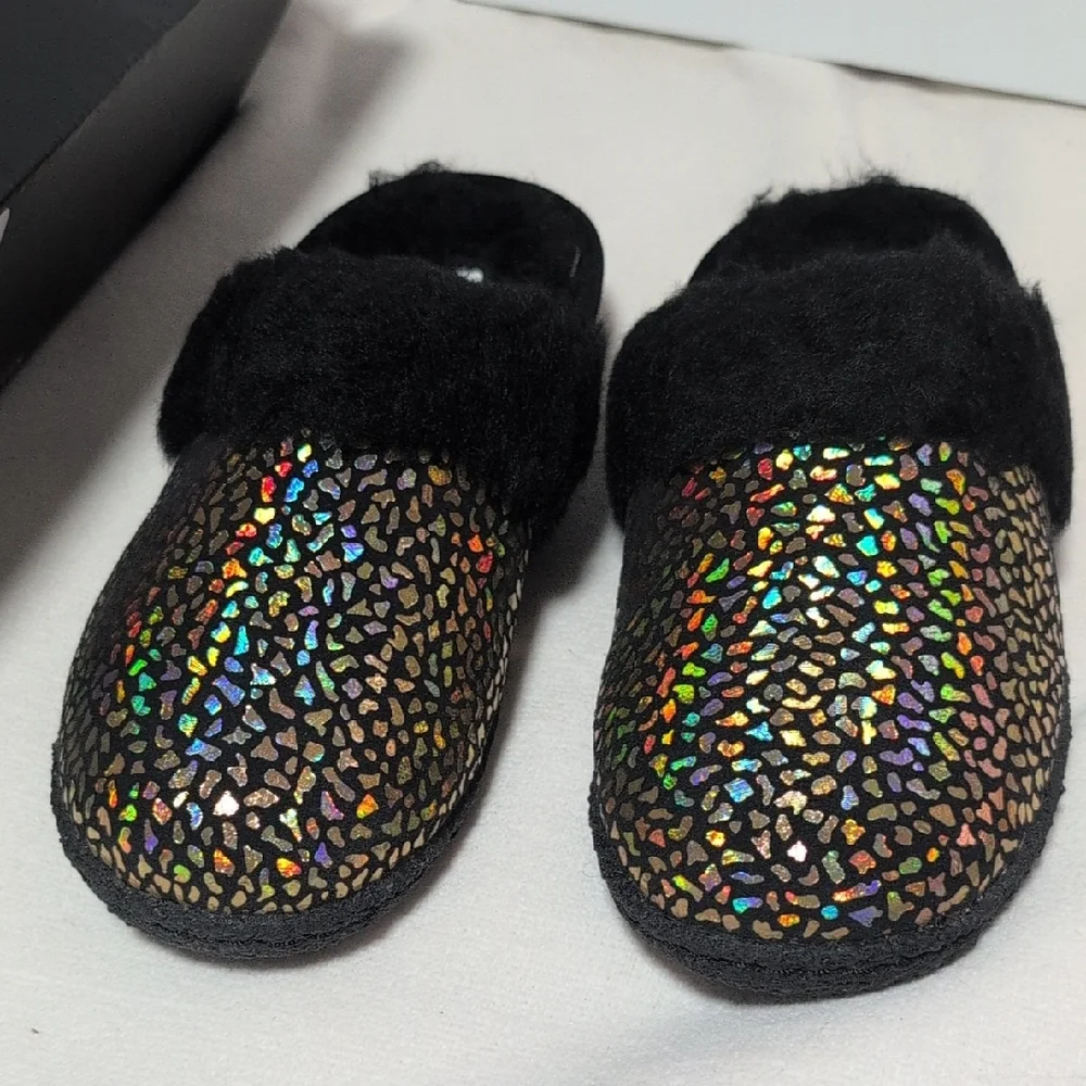 Sorel Nakiska Slide II Iridescent & Black Suede Slippers Youth Size 2